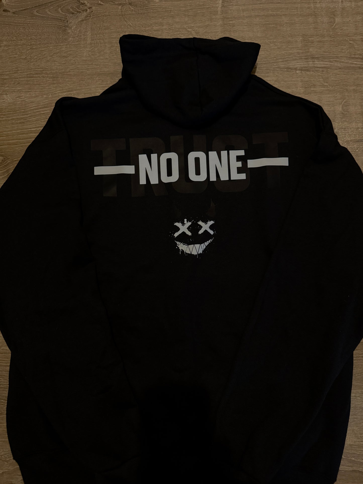 -NO ONE- Zipped Hoodie